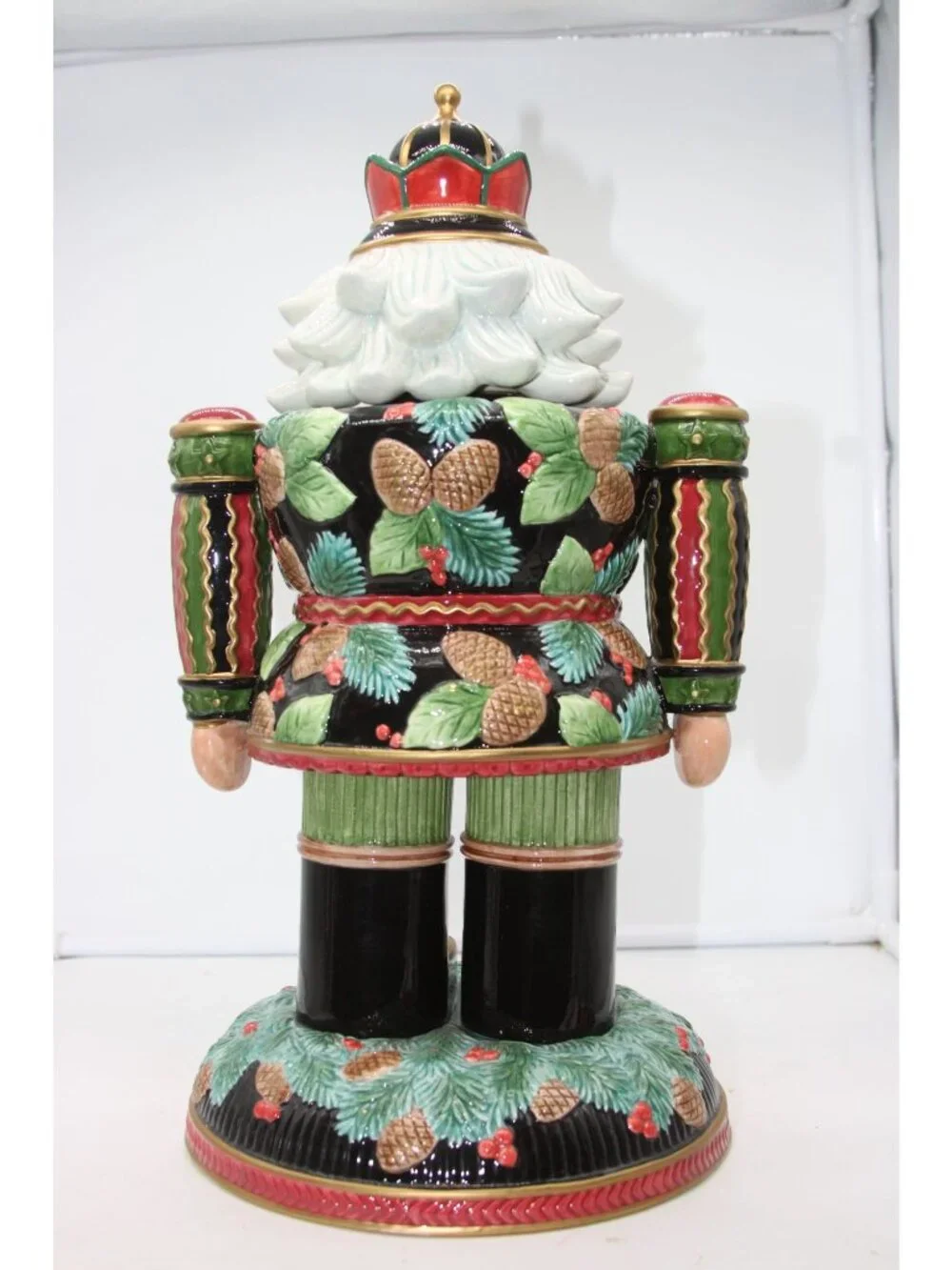 Fitz & Floyd Signature Series - Pine Cone Nutcracker 14.5